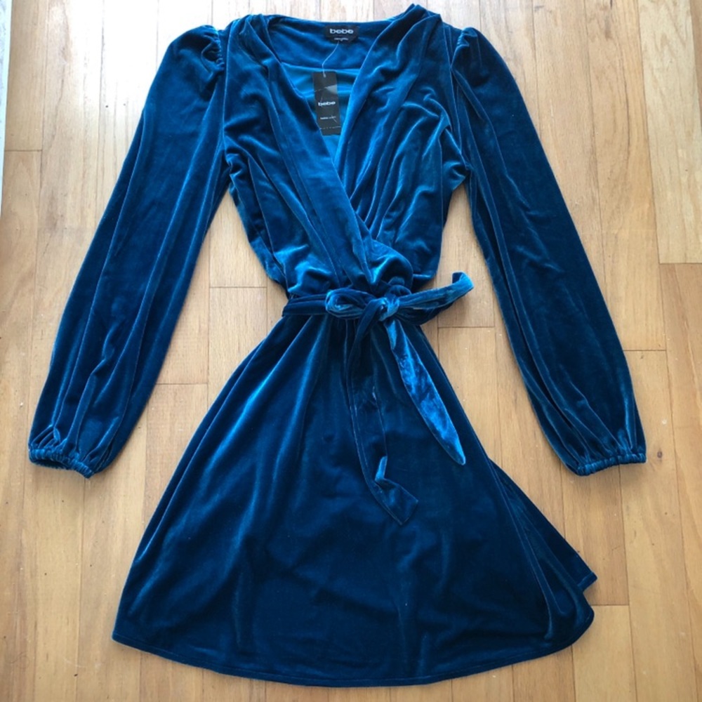 NWT Bebe velvet wrap dress - Picture 3 of 11